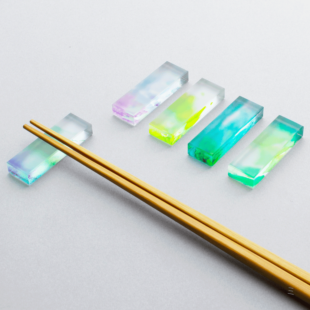 ENOVO 新品未使用箱入りツイストハンドルの箸と箸置きのセット ENOVO ENOVO 新品未使用箱入りツイストハンドルの箸と箸置きのセット ENOVO