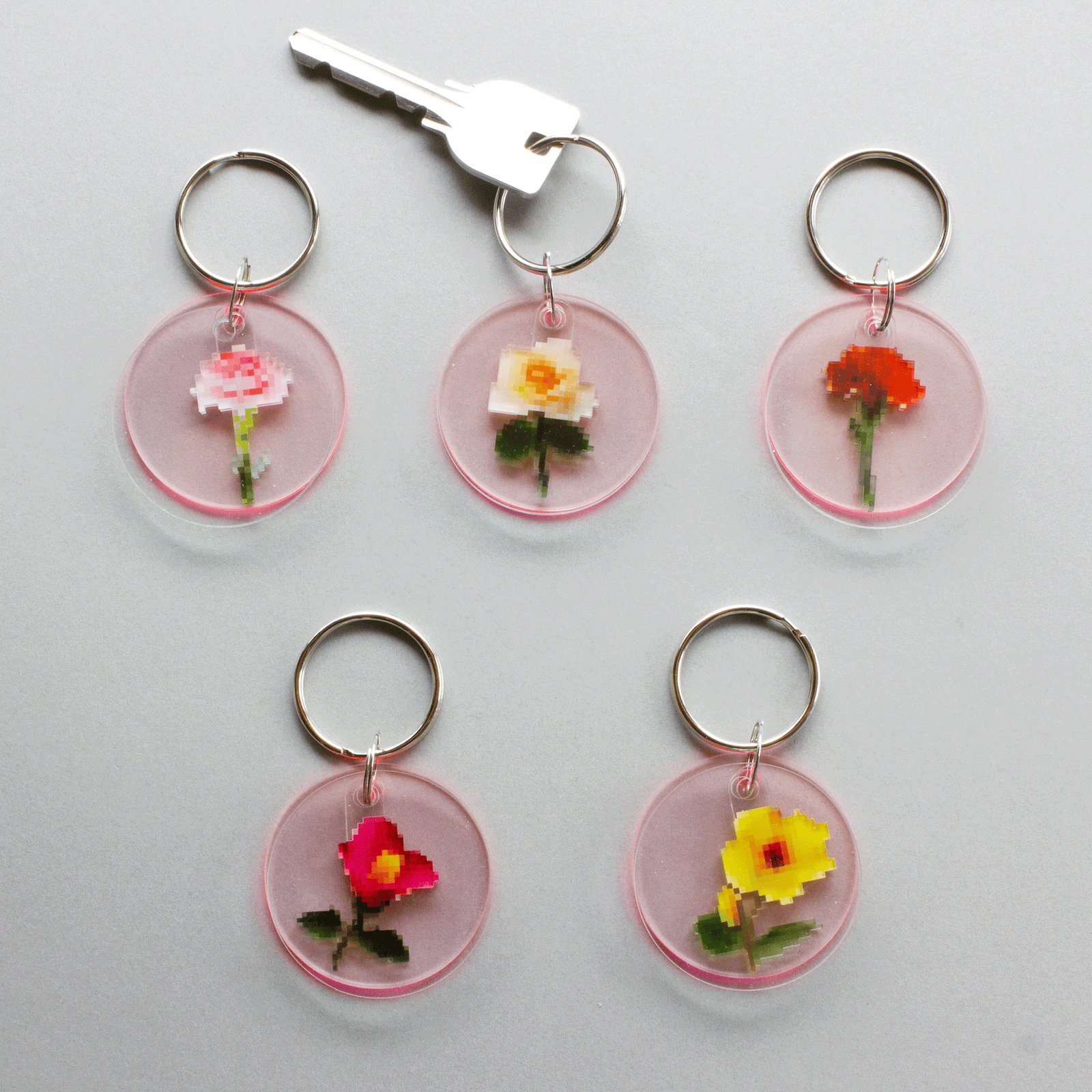 フリップキーホルダー pixel flower – toumei フリップキーホルダー pixel flower – toumei